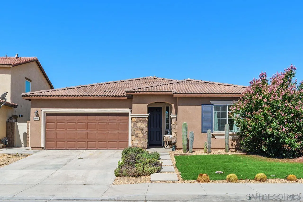 34751 Ribbon Grass Way Murrieta, CA 92563 - Photo 2 of 48