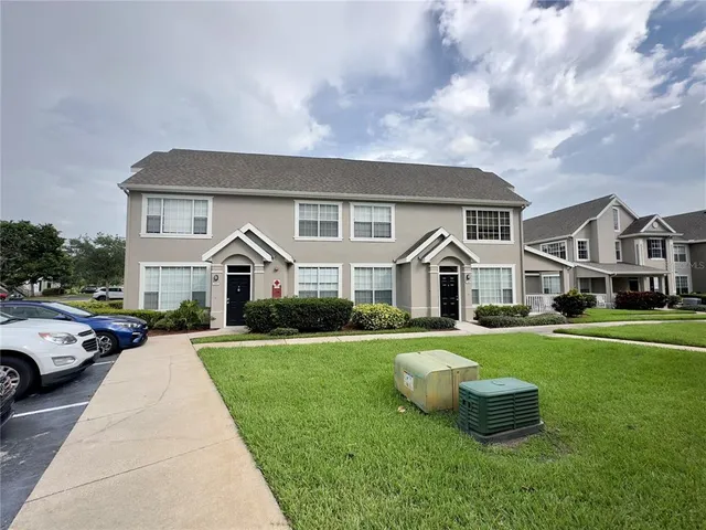 $1,945 | 9141 Lee Vista Boulevard, Unit 303, Orlando, FL 32829