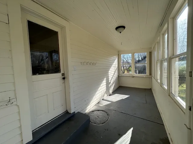 $149,900 | 10509 North Main Street, Richmond, IL 60071