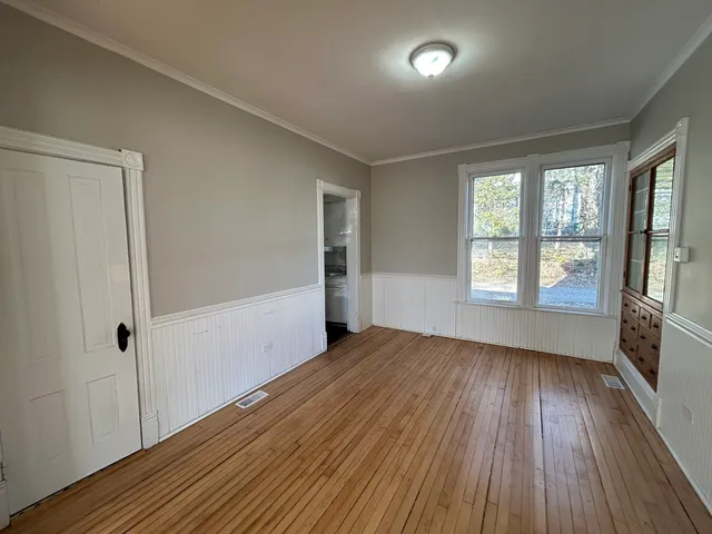 $149,900 | 10509 North Main Street, Richmond, IL 60071