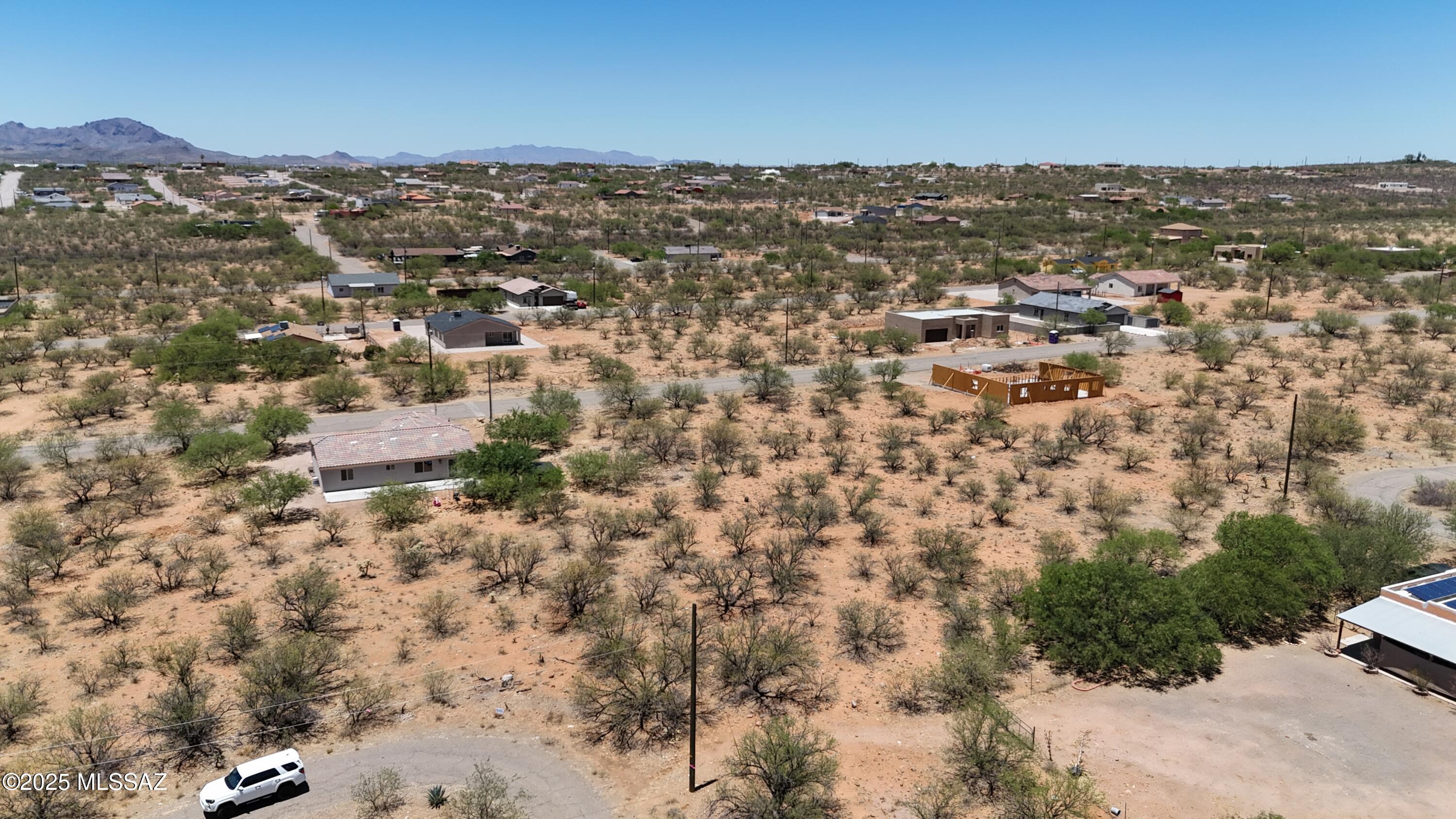 1734 Capri Court, Unit 42 Rio Rico, AZ 85648 - Photo 4 of 13