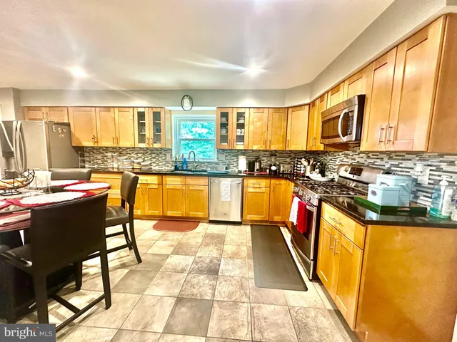 $649,990 | 10117 Chickadee Lane, Adelphi, MD 20783