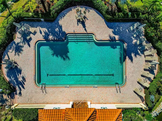 $479,000 | 5408 Eagles Point Circle, Unit 302, Sarasota, FL 34231