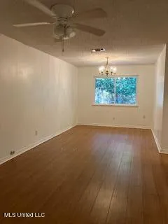 $2,250 | 1109 Le Badine Court, Ocean Springs, MS 39564