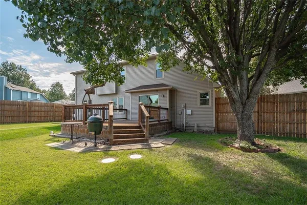 $370,000 | 1303 Pin Oak Circle, Ottawa, KS 66067
