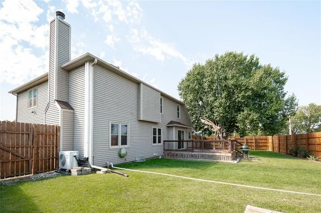 $380,000 | 1303 Pin Oak Circle, Ottawa, KS 66067