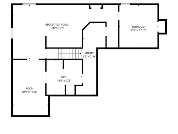 $370,000 | 1303 Pin Oak Circle, Ottawa, KS 66067