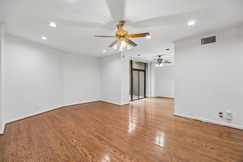 5200 Keller Springs Road, Unit 110 Dallas, TX 75248 - Photo 17 of 37 Gallery Image 17