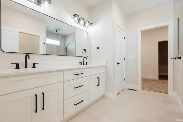 $449,900 | 18801 Roscommon Road, Evansville, IN 47725