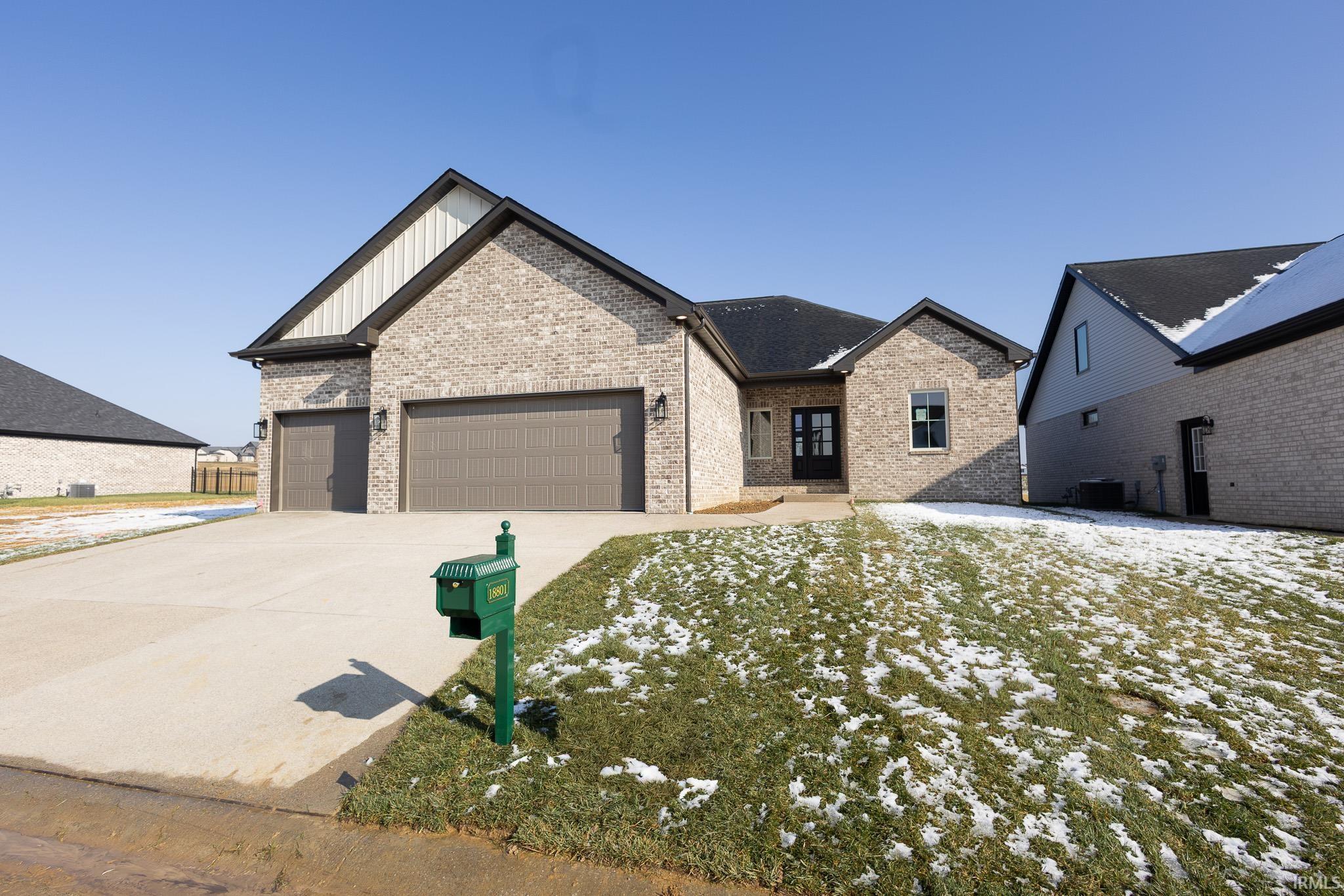 188001 Roscommon Road Evansville, IN 47725 - Photo 2 of 34