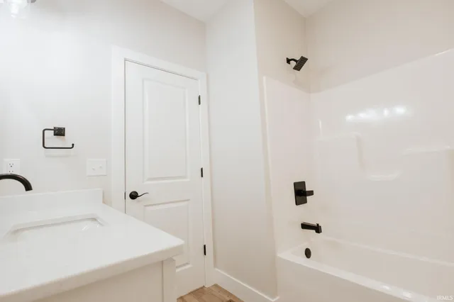 $449,900 | 18801 Roscommon Road, Evansville, IN 47725