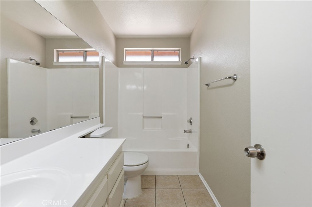 43941 Maria Circle Lancaster, CA 93535 - Photo 29 of 40