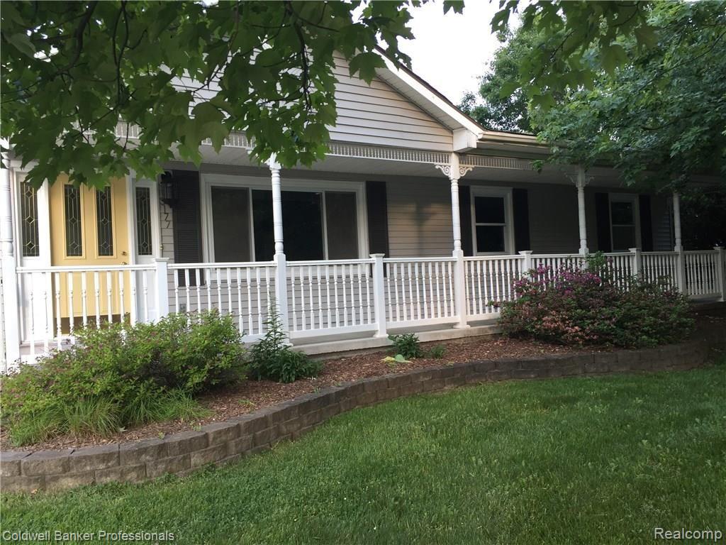 3177 Devondale Road Rochester, MI 48309 - Photo 20 of 22 IMG_2507.JPG