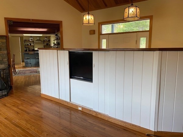218 Baker Road Shutesbury, MA 01072 - Photo 8 of 41 Gallery Image 8