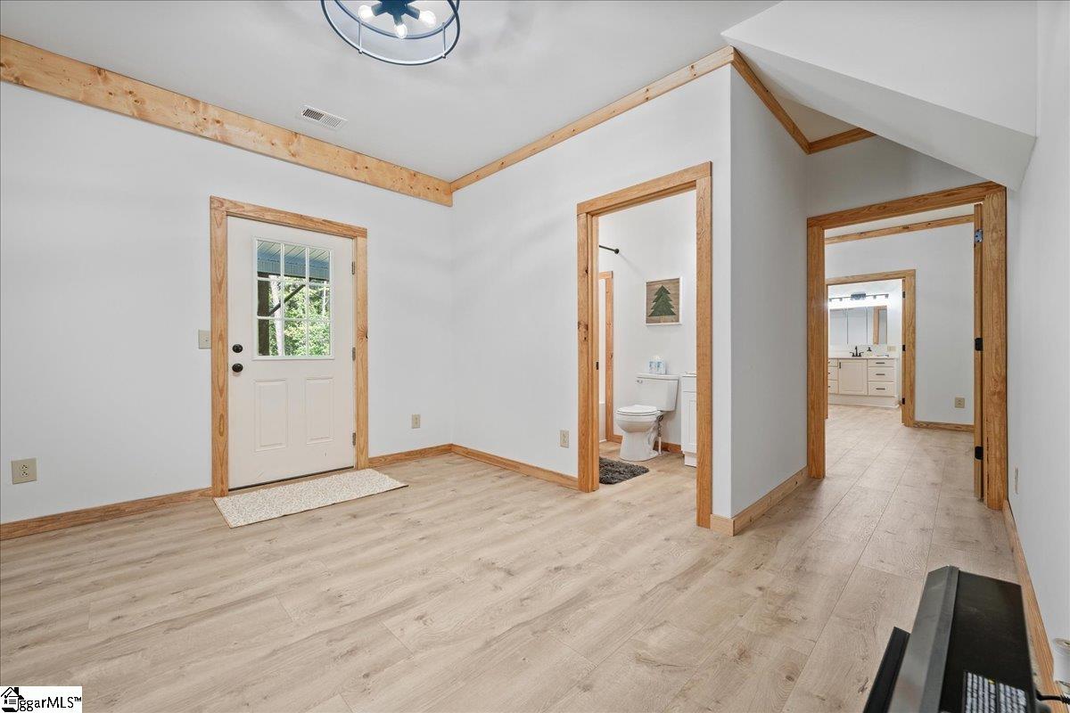 110 Connelly Road Marietta, SC 29661 - Photo 23 of 50 Gallery Image 23