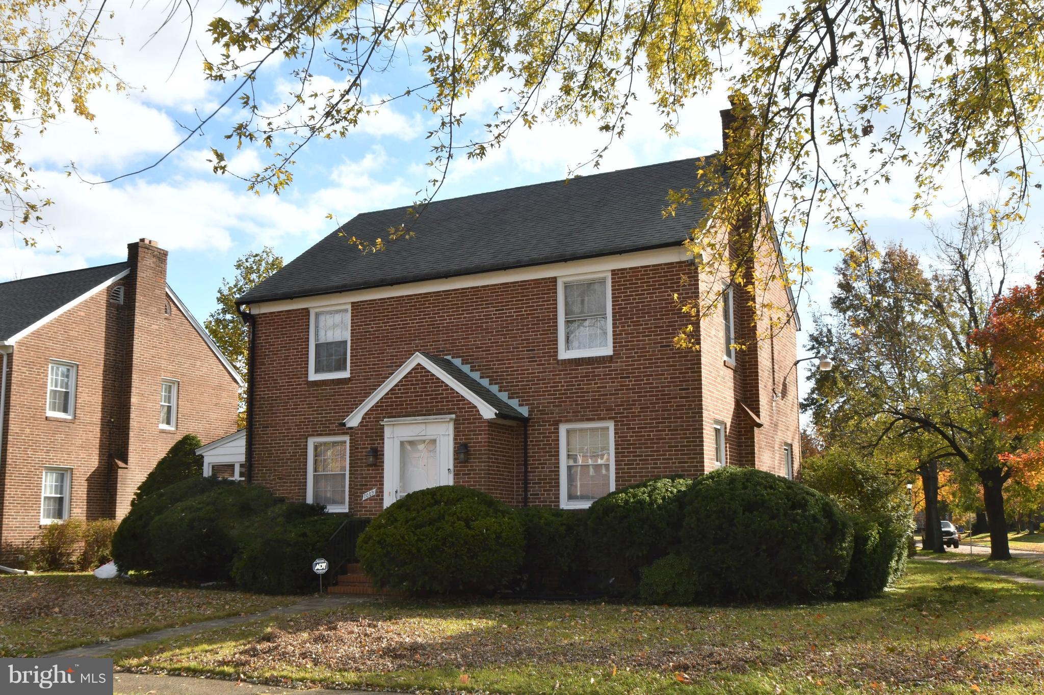 7009 Mornington Road Dundalk, MD 21222 - Photo 4 of 48 a front view of a house with a yard