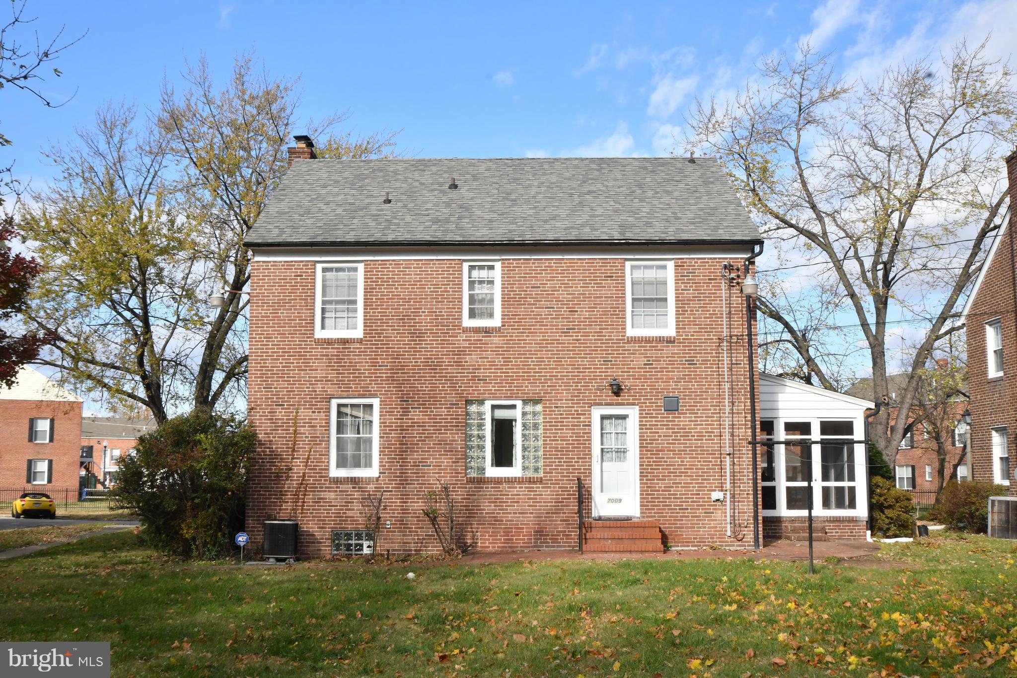 7009 Mornington Road Dundalk, MD 21222 - Photo 39 of 48 front view of house with a yard