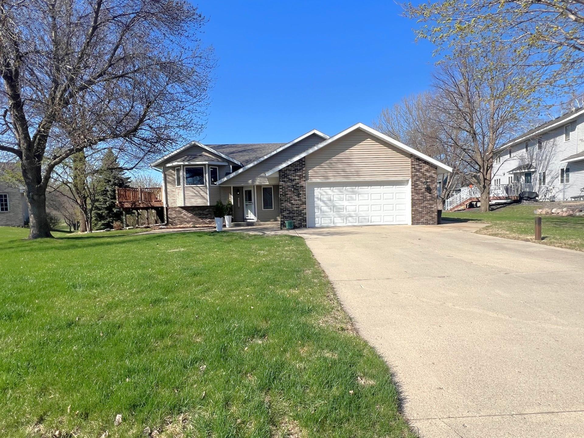 2210 9th Avenue Southeast Willmar, MN 56201 - Photo 5 of 41