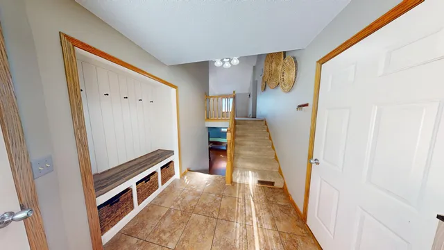 $375,000 | 2210 9th Avenue Southeast, Willmar, MN 56201