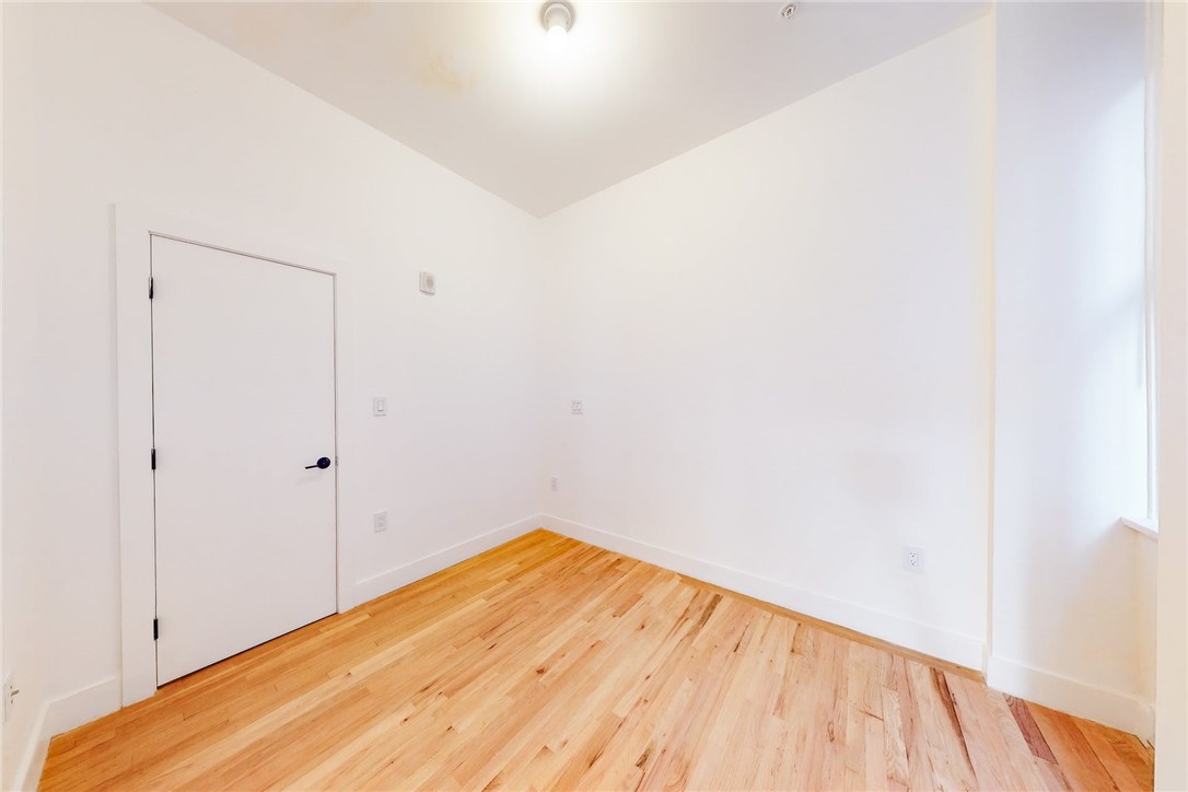 32 Custom House Street, Unit 303 Providence, RI 02903 - Photo 16 of 27