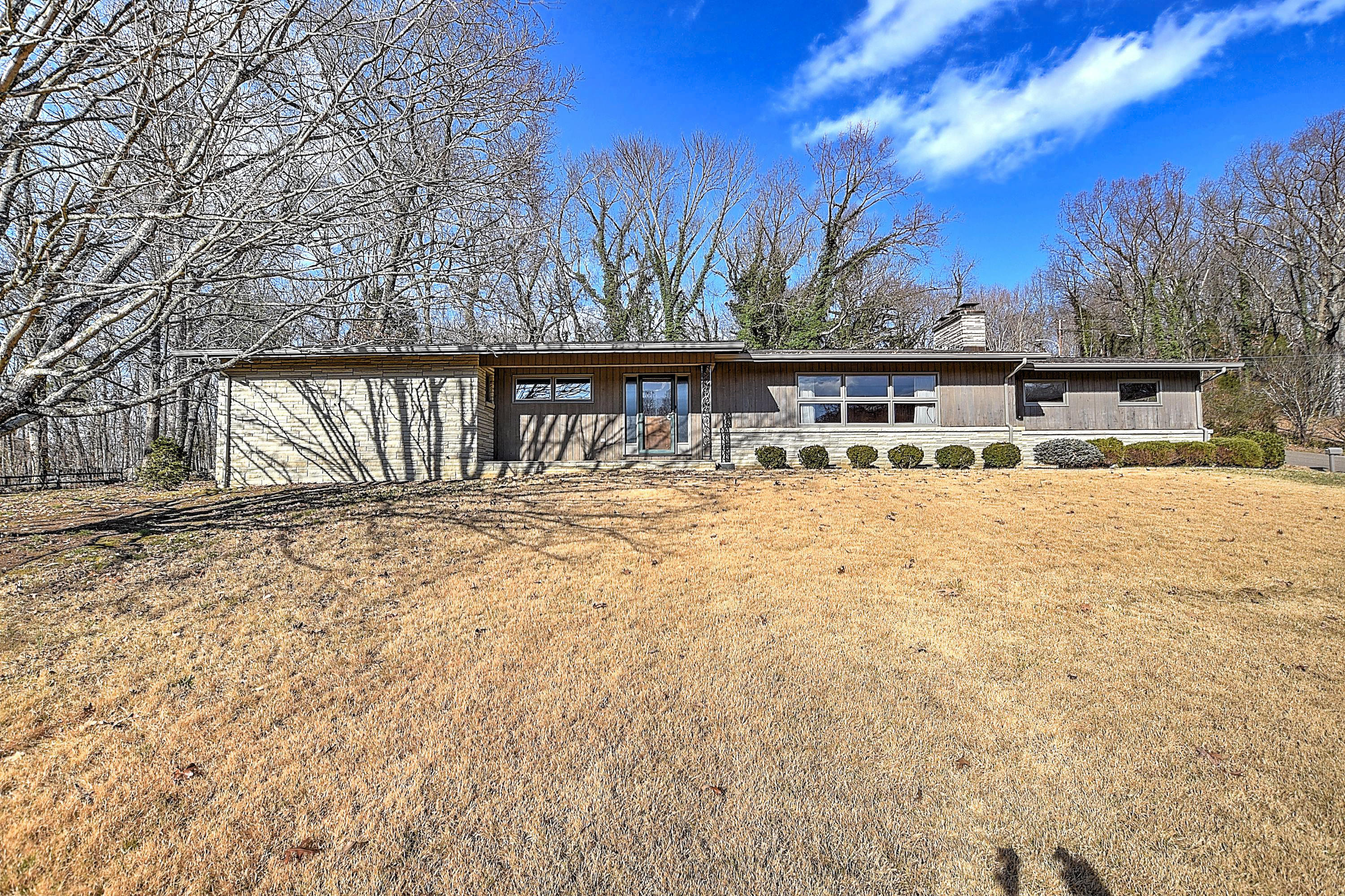 4432 Chickasaw Road Kingsport, TN 37664 - Photo 1 of 43 4432 Chickasaw-2