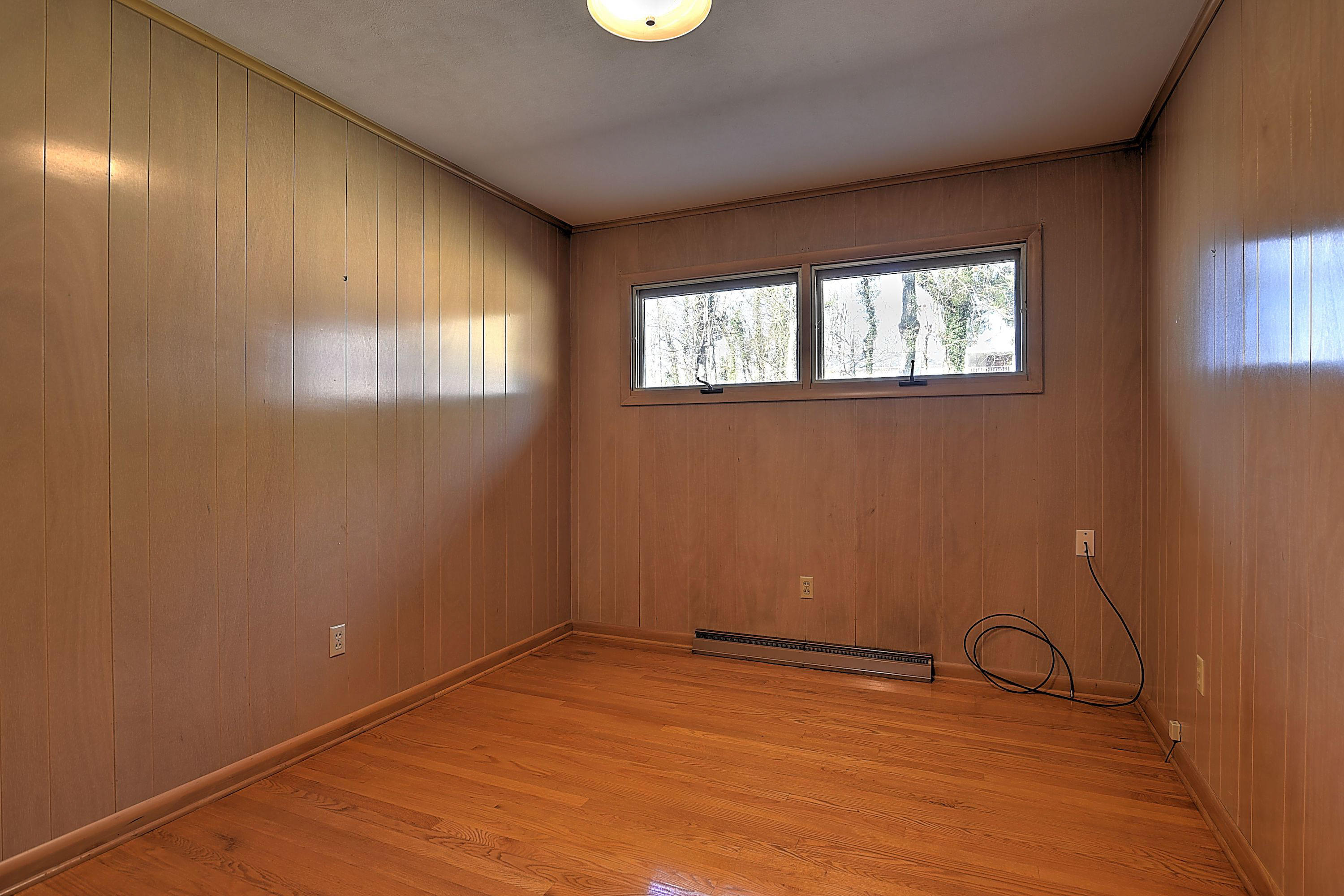 4432 Chickasaw Road Kingsport, TN 37664 - Photo 15 of 43 4432 Chickasaw-13