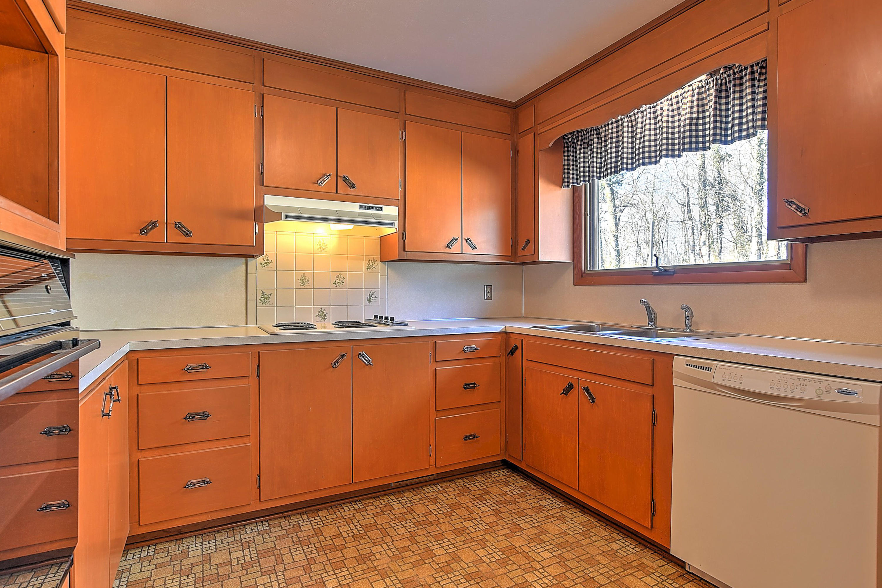 4432 Chickasaw Road Kingsport, TN 37664 - Photo 30 of 43 4432 Chickasaw-28