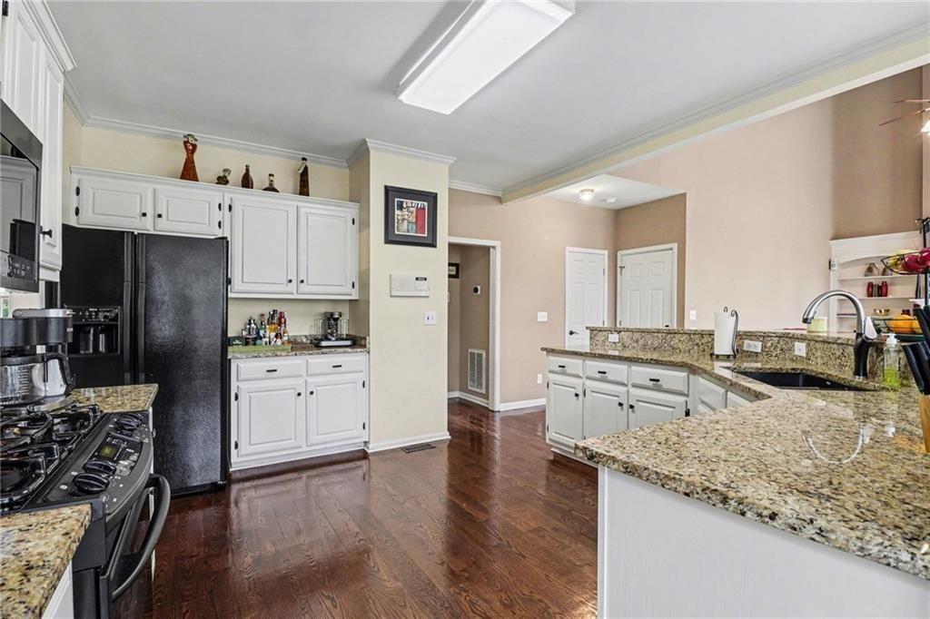 1170 Pin Oak Court Cumming, GA 30041 - Photo 4 of 51
