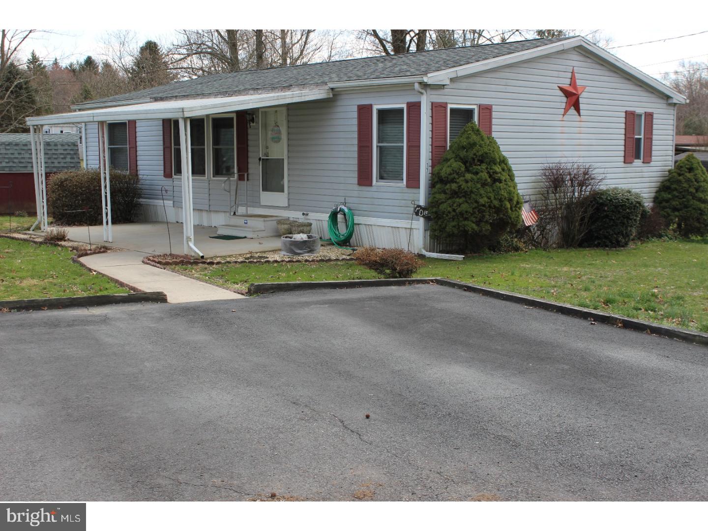17 Terrace Drive Spring City, PA 19475 - Photo 2 of 20