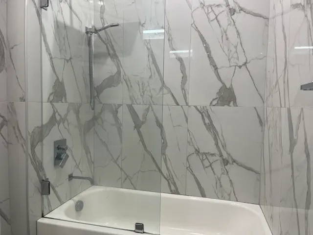 $2,550 | 211 Baldwin Avenue, Unit 601, Jersey City, NJ 07306