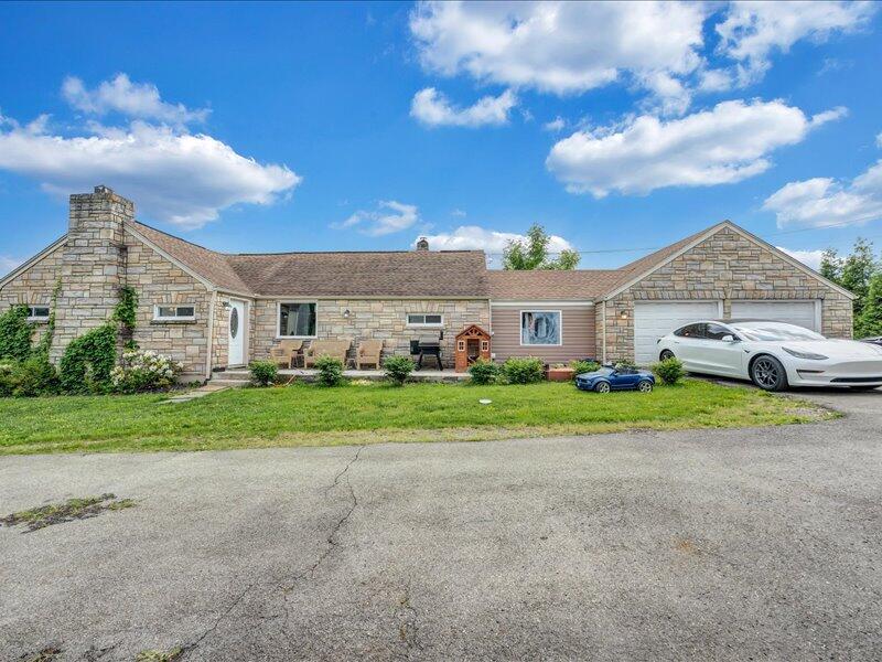 6838 Albert Road Roanoke, VA 24019 - Photo 1 of 41 01-MIB06044