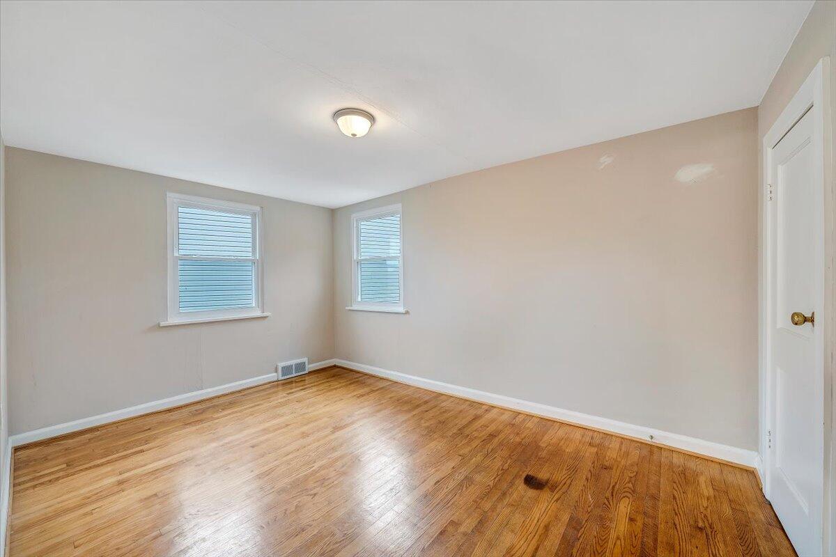 6838 Albert Road Roanoke, VA 24019 - Photo 8 of 41 08-MIB09038