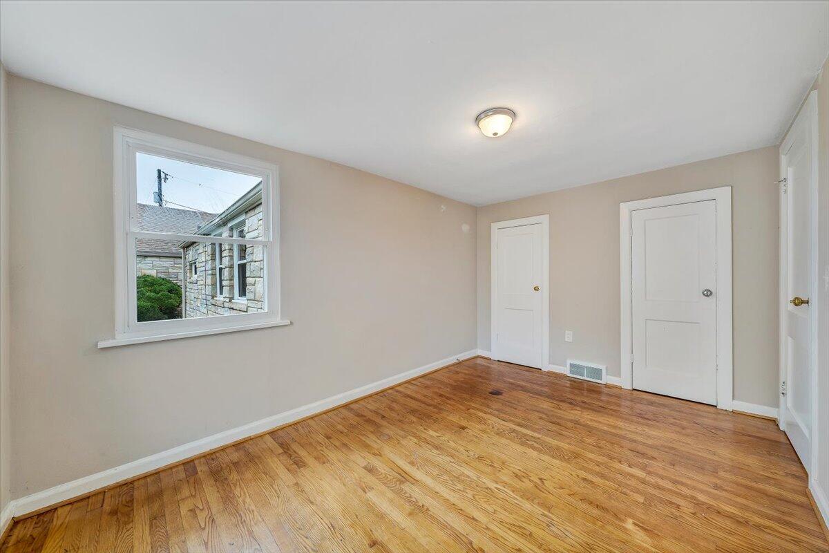 6838 Albert Road Roanoke, VA 24019 - Photo 9 of 41 09-MIB09041