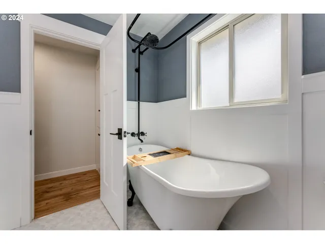 $525,000 | 865 Glen Creek Road Northwest, Salem, OR 97304