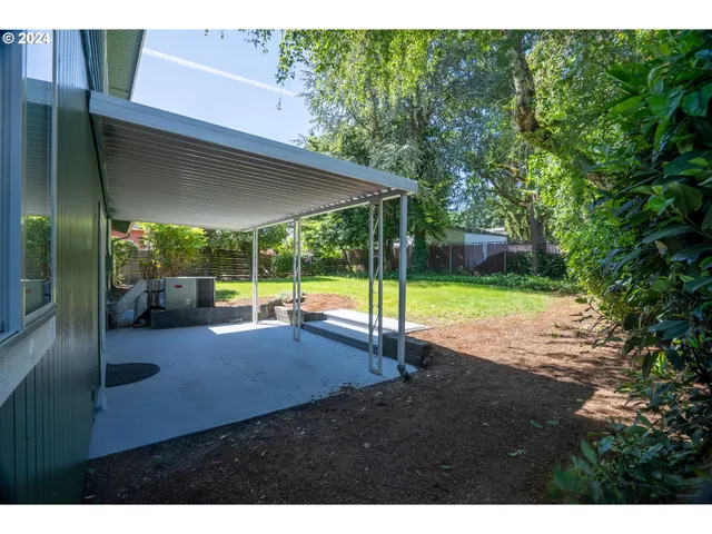 $525,000 | 865 Glen Creek Road Northwest, Salem, OR 97304