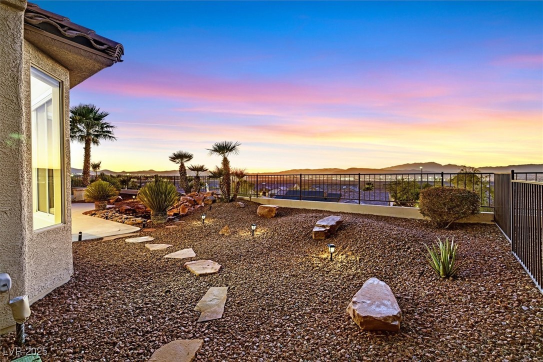 1677 Black Fox Canyon Road Henderson, NV 89052 - Photo 39 of 68