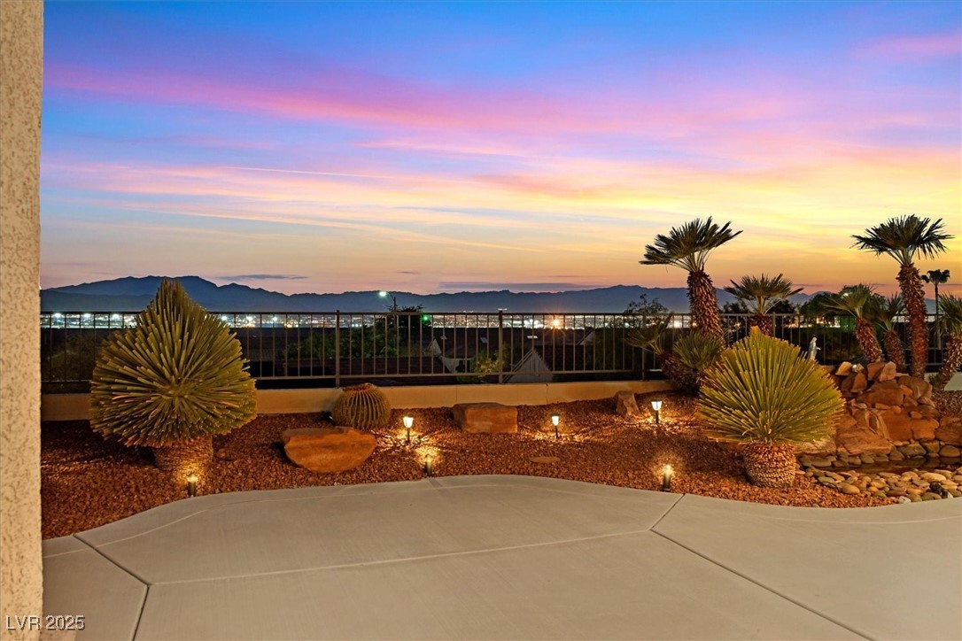 1677 Black Fox Canyon Road Henderson, NV 89052 - Photo 52 of 68