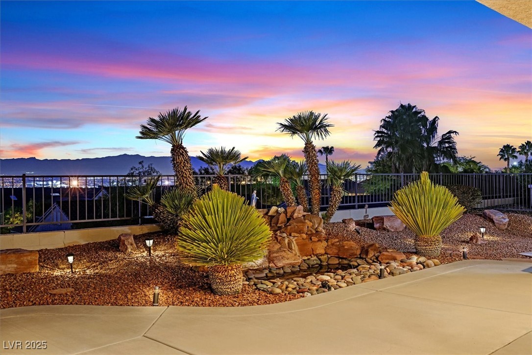 1677 Black Fox Canyon Road Henderson, NV 89052 - Photo 54 of 68