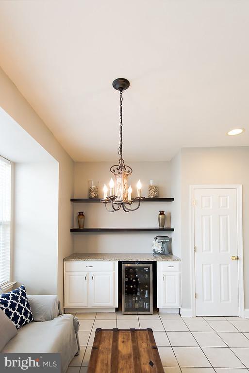 646 Springhouse Square Southeast Leesburg, VA 20175 - Photo 12 of 25 Wine Bar in Kitchen