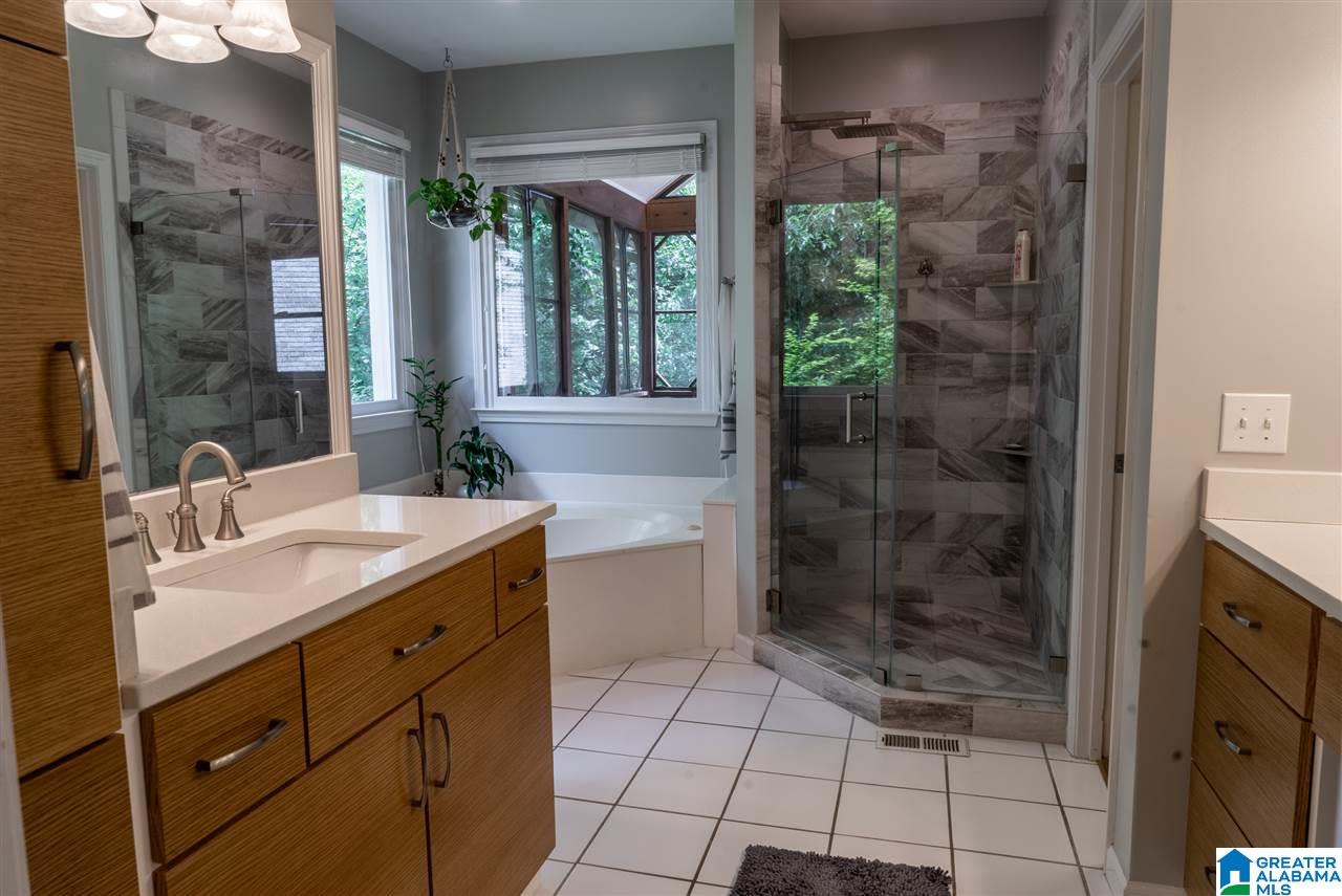 862 Meadow Ridge Lane Birmingham, AL 35242 - Photo 15 of 41