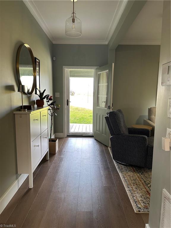 4595 Grace Chapel Road Granite Falls, NC 28630 - Photo 5 of 34 Entrance