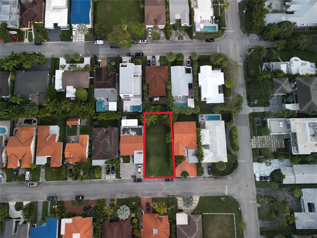 8819 Garland Avenue Surfside, FL 33154 - Photo 6 of 20