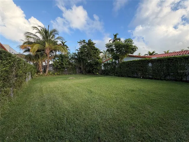 $1,729,999 | 8819 Garland Avenue, Surfside, FL 33154