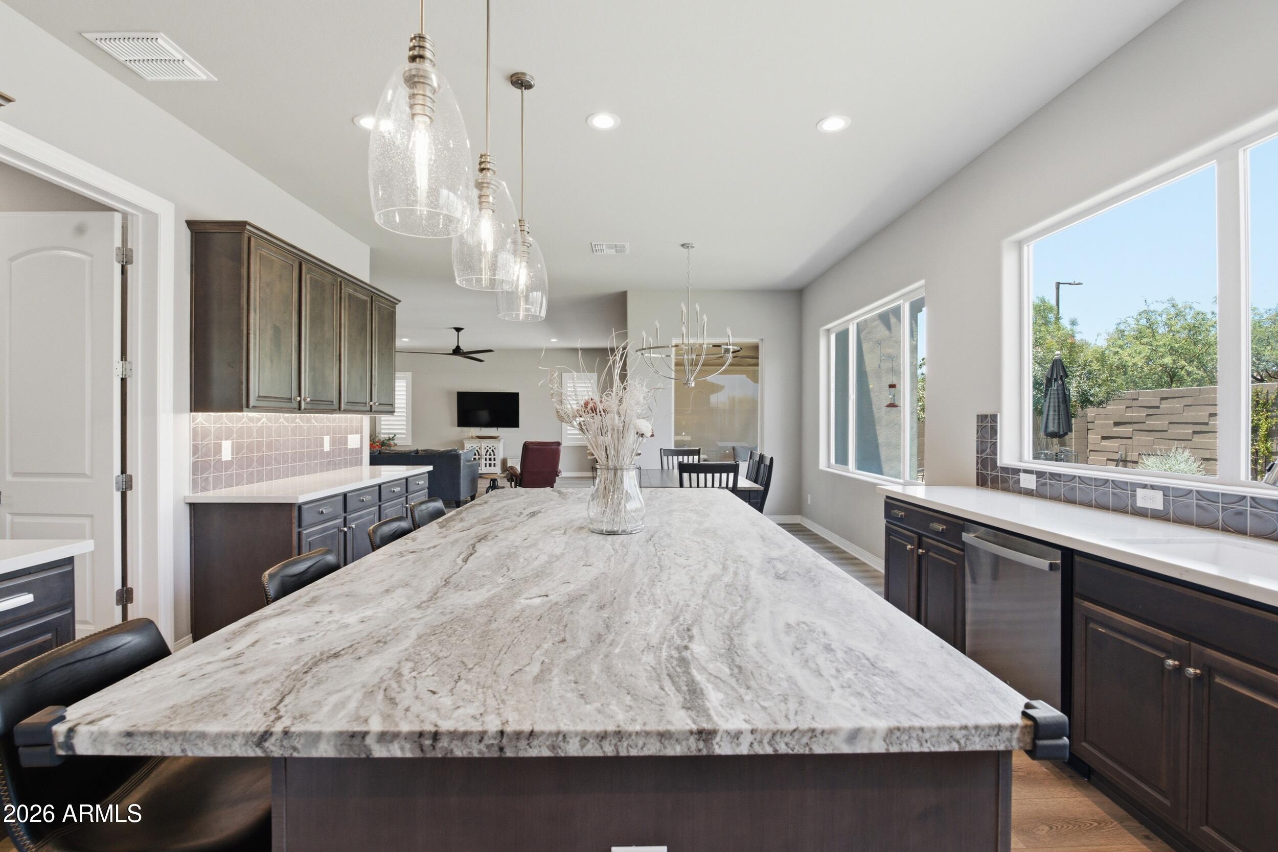 2122 West Rowel Road Phoenix, AZ 85085 - Photo 13 of 79