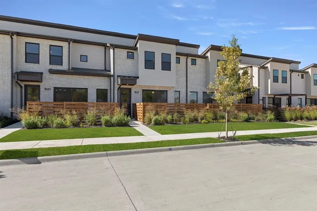 $349,900 | 1831 Azalea Drive, Melissa, TX 75454