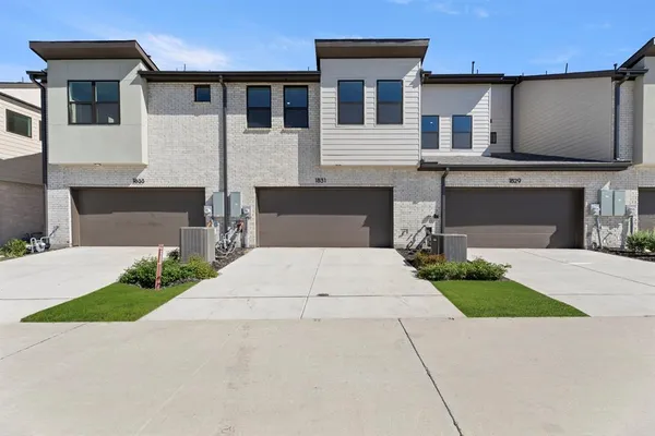 $329,900 | 1831 Azalea Drive, Melissa, TX 75454
