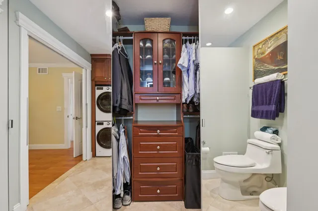 $424,900 | 6381 Bay Club Drive, Unit 3, Fort Lauderdale, FL 33308