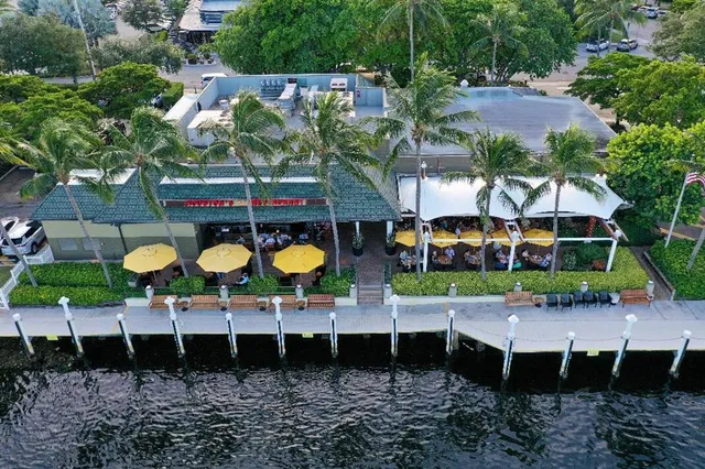 $424,900 | 6381 Bay Club Drive, Unit 3, Fort Lauderdale, FL 33308