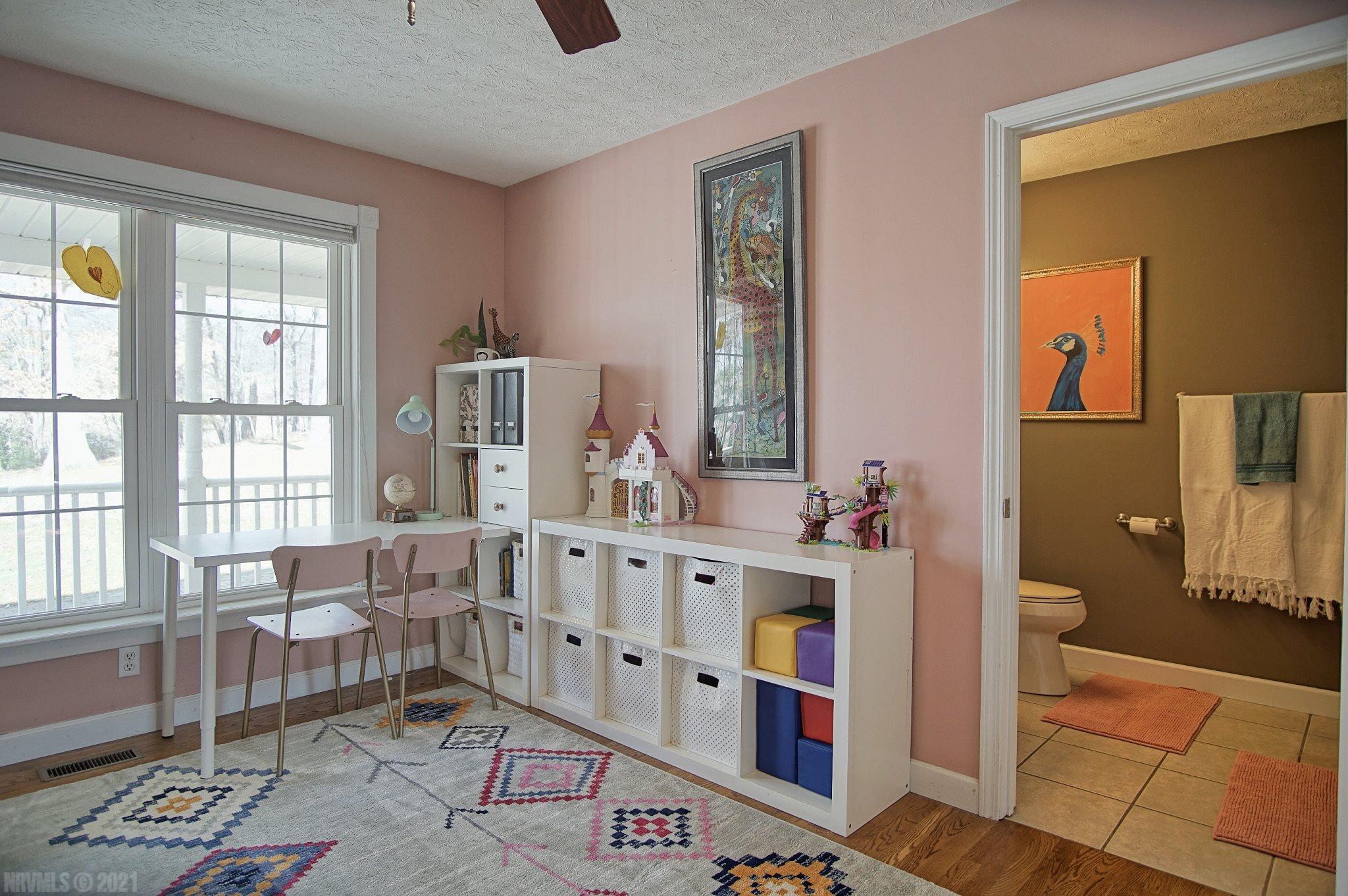 200 Ridge Line Drive Newport, VA 24128 - Photo 19 of 77 Gallery Image 19
