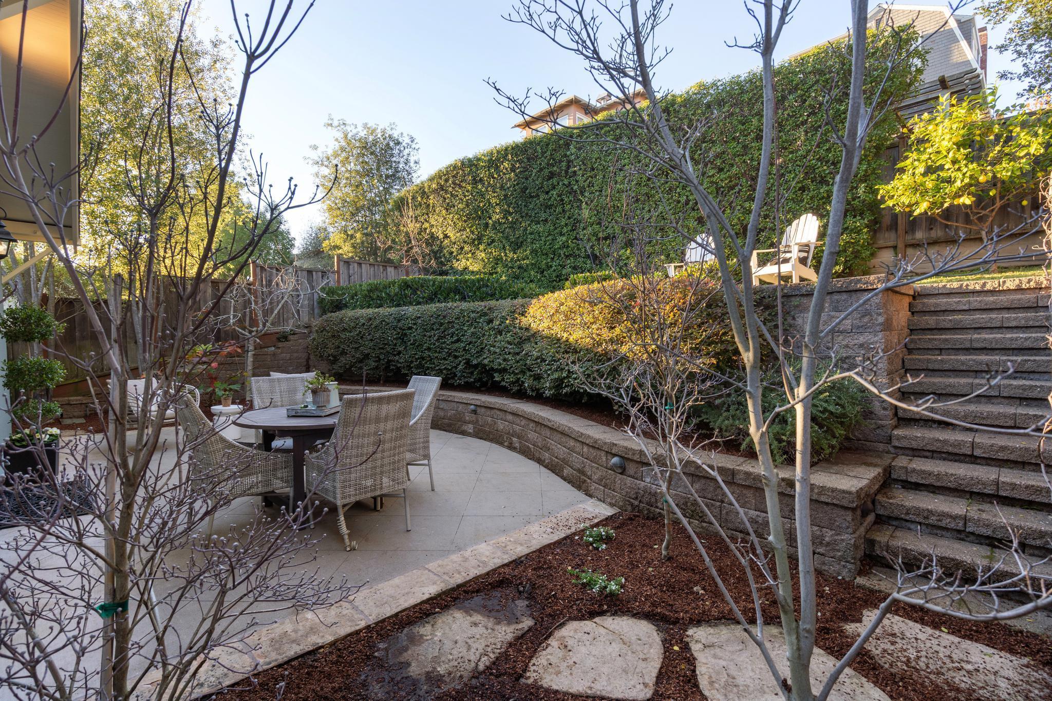 1117 Ranleigh Way Piedmont, CA 94610 - Photo 23 of 45 a view of a patio in backyard